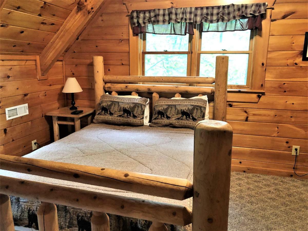 Bear Pleasures Cabin Vila Gatlinburg Exterior foto