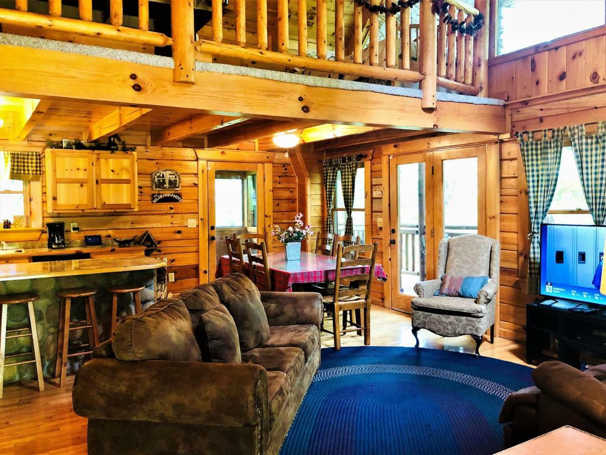 Bear Pleasures Cabin Vila Gatlinburg Exterior foto